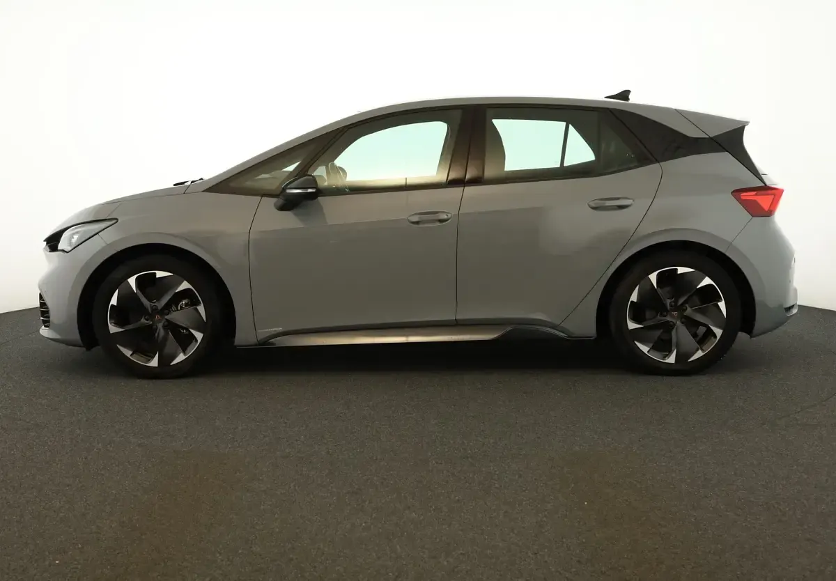 Gebraucht Cupra Born 150 kW (204 PS) 2023 Vaporgrau Kleinwagen