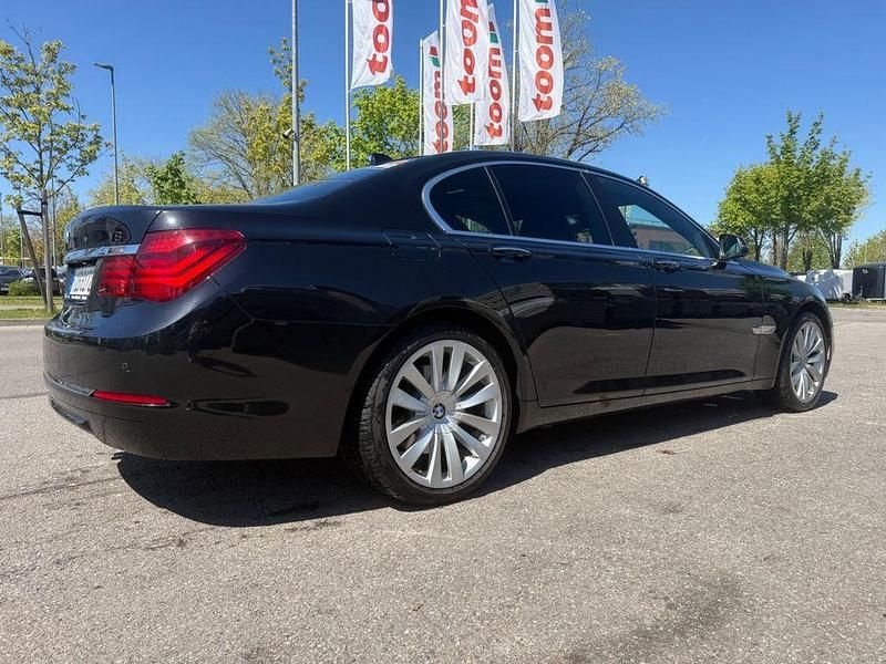 Gebraucht BMW 730 Performance 258 PS (189 kW) 2013 Schwarz Limousine