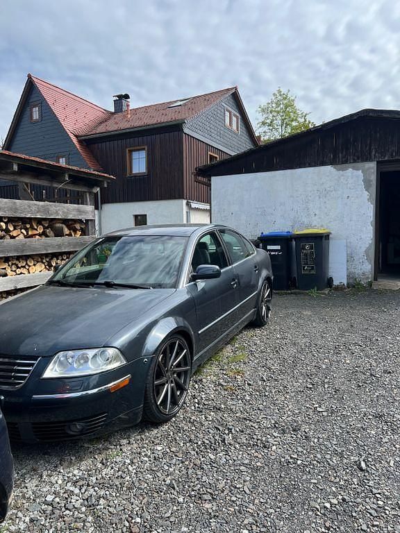 Gebraucht VW Passat 150 PS (110 kW) 2001 Schwarz Limousine
