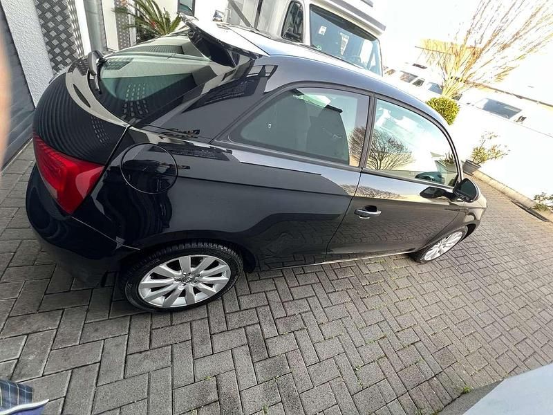 Gebraucht Audi A1 Ambition 122 PS (89 kW) 2012 Schwarz Kleinwagen