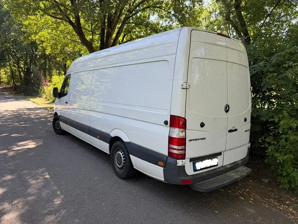 Gebraucht Mercedes Sprinter 163 PS (119 kW) 2018 Weiß Van