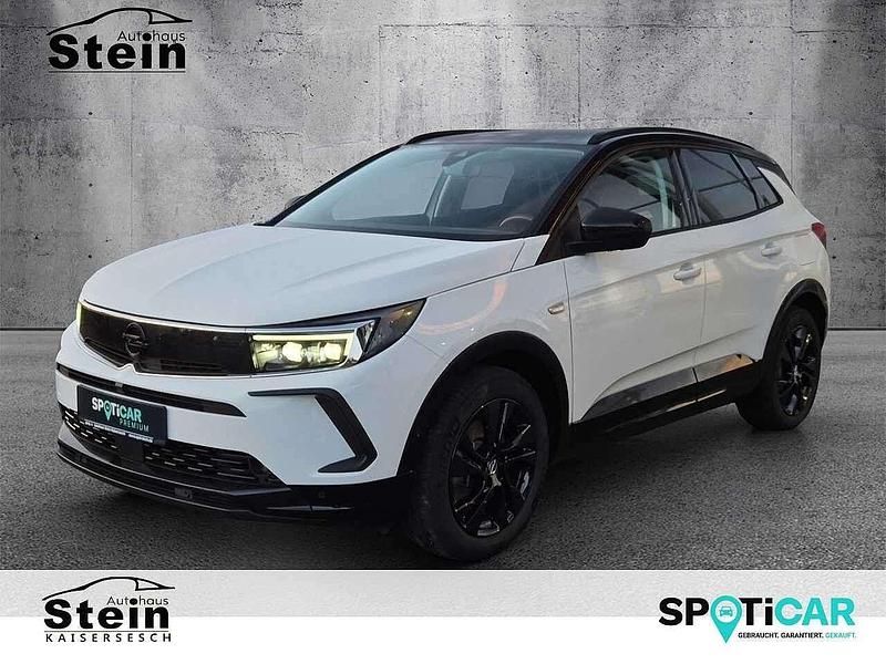 Jade weiss/arktis weiss Gebraucht 2022 Opel Grandland X SUV | 29.999 € - Bild 1/4