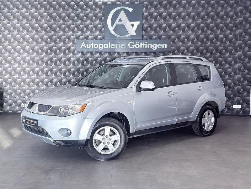 Gebraucht Mitsubishi Outlander Invite 140 PS (102 kW) 2009 Silber SUV