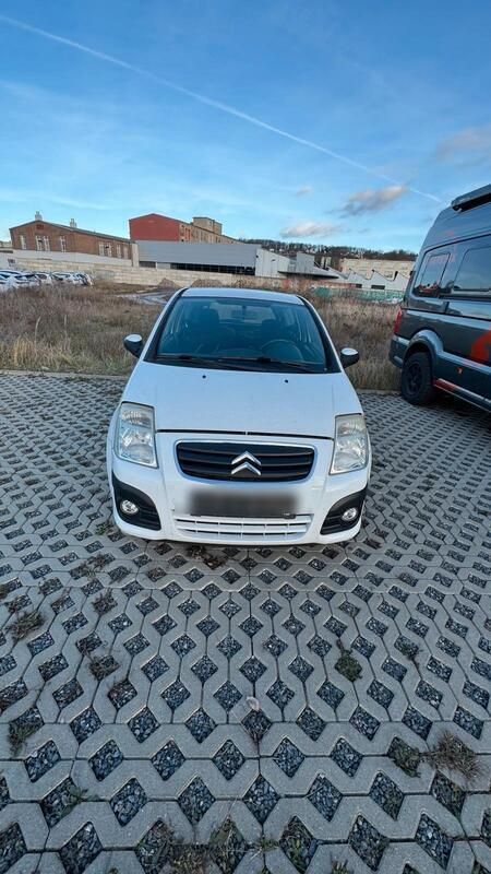 Weiß Gebraucht 2008 Citroën C2 Kleinwagen | 699 € - Bild 1/4