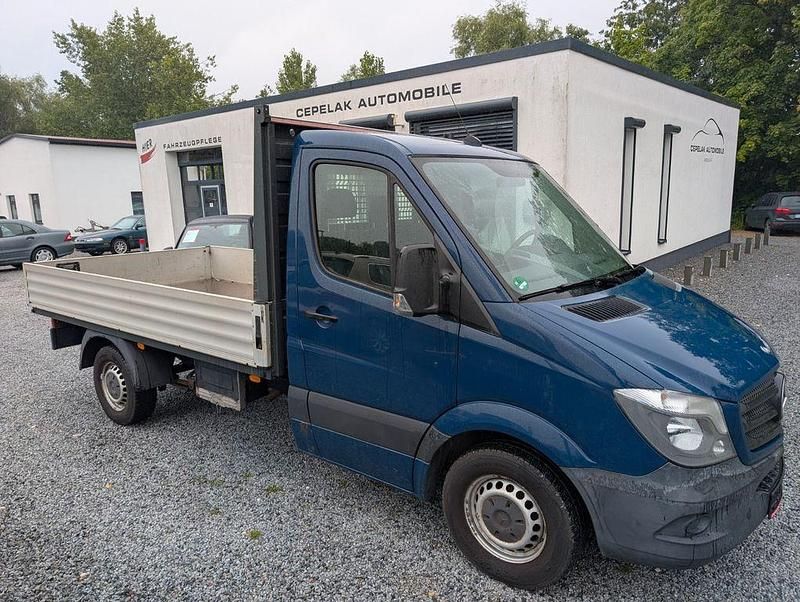 Blau Gebraucht 2014 Mercedes Sprinter Van | 9.990 € (Superpreis) - Bild 1/4