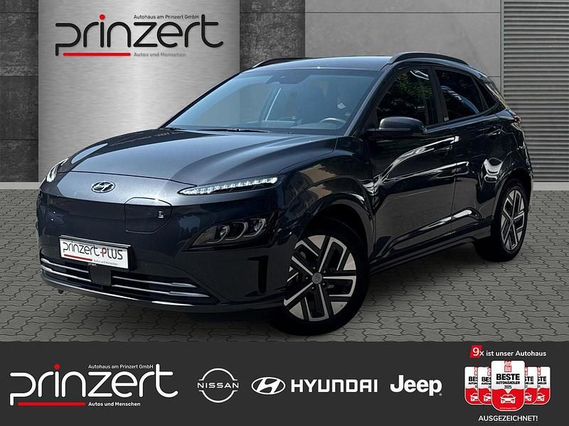 Dark knight / mic Gebraucht 2021 Hyundai Kona Trend SUV | 22.770 € (Etwas zu teuer) - Bild 1/3