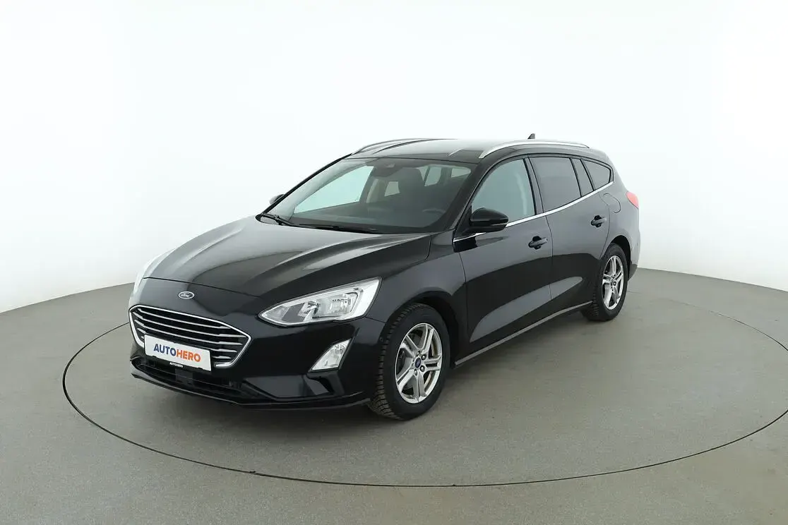 Gebraucht Ford Focus Cool & Connect 125 PS (91 kW) 2019 Kombi