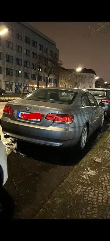 Gebraucht BMW 320 170 PS (125 kW) 2007 Grau Coupé