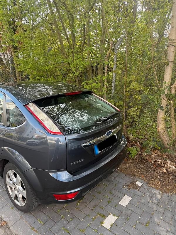 Gebraucht Ford Focus 136 PS (100 kW) 2009 Blau Limousine