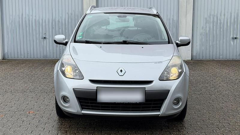 Gebraucht Renault Clio GrandTour 75 PS (55 kW) 2009 Grau Kombi