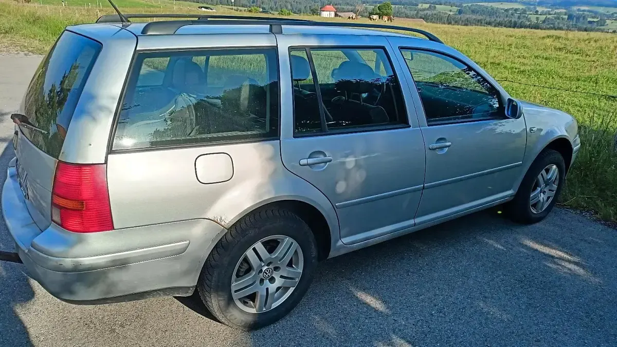Gebraucht VW Golf IV 116 PS (85 kW) 2000 Silber Kombi