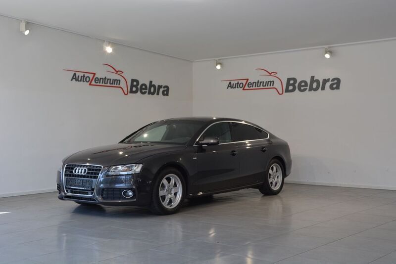 Grau Gebraucht 2011 Audi A5 Sportback S-Line Kleinwagen | 14.490 € (Fairer Preis) - Bild 1/4