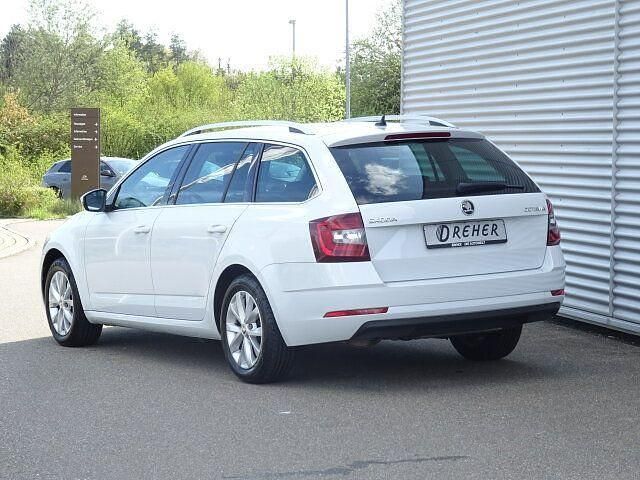 Gebraucht Skoda Octavia Ambition 150 PS (110 kW) 2020 Moonweiss metallic Kombi
