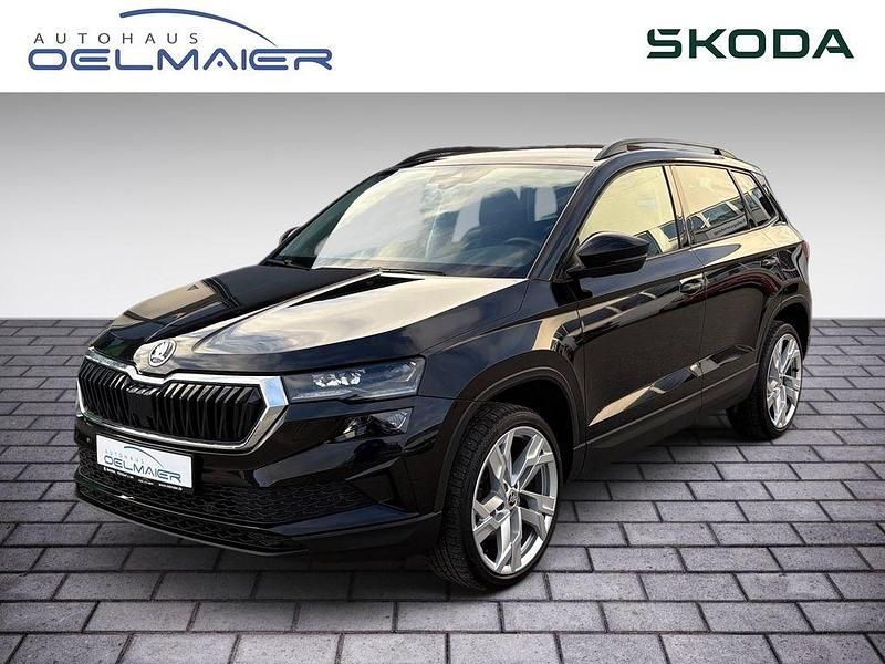 Gebraucht Skoda Karoq Style 150 PS (110 kW) 2022 Schwarzmagic perleffekt (metallic) SUV