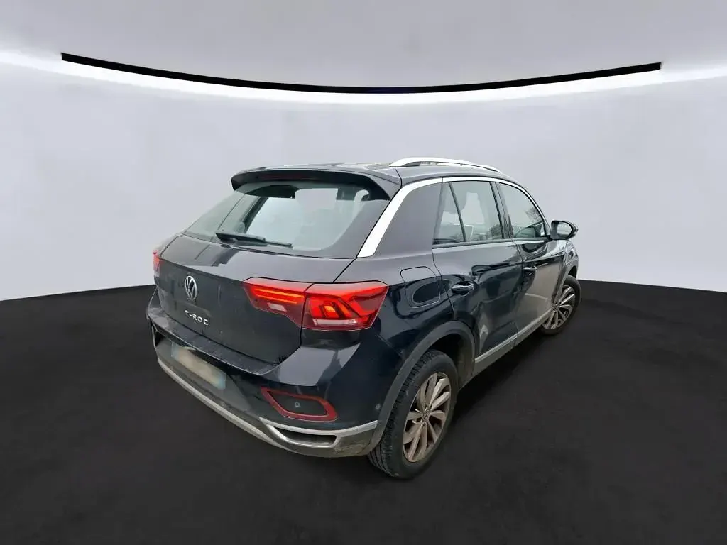 Second-hand VW T-Roc Style 150 CP (110 kW) 2023 Negru SUV