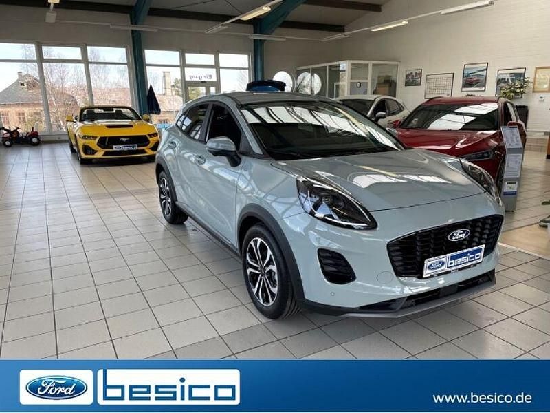 Neu Ford Puma Titanium 155 PS (114 kW) 2025 Cactus grey SUV