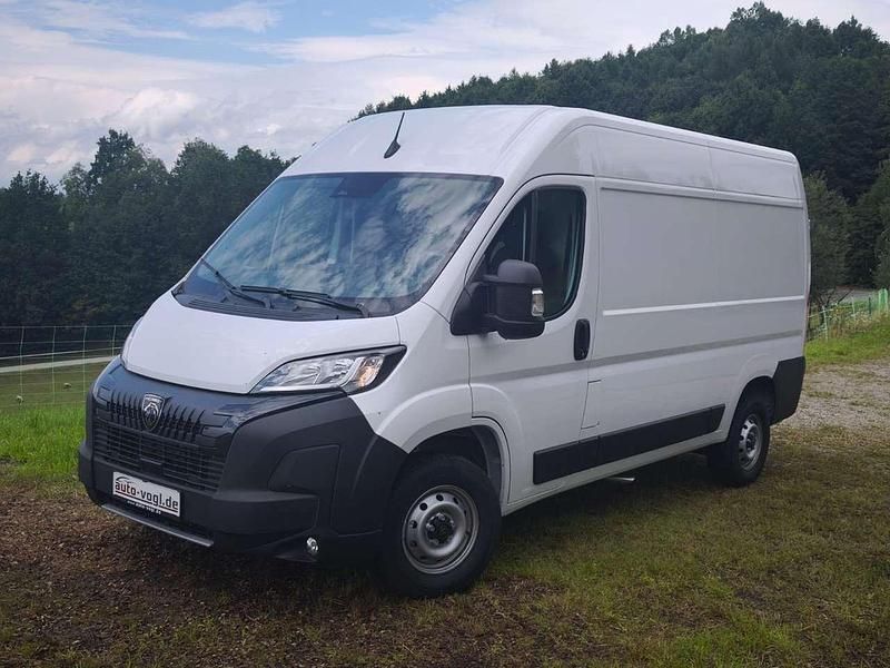Kaolin weiß Neu 2025 Peugeot Boxer Van | 32.725 € (Fairer Preis) - Bild 1/4