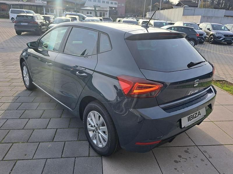 Neu Seat Ibiza Style 116 PS (85 kW) 2025 Blau Limousine