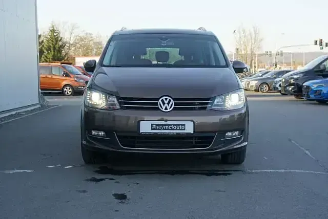 Gebraucht VW Sharan Highline 140 PS (102 kW) 2012 Braun Van / Kleinbus
