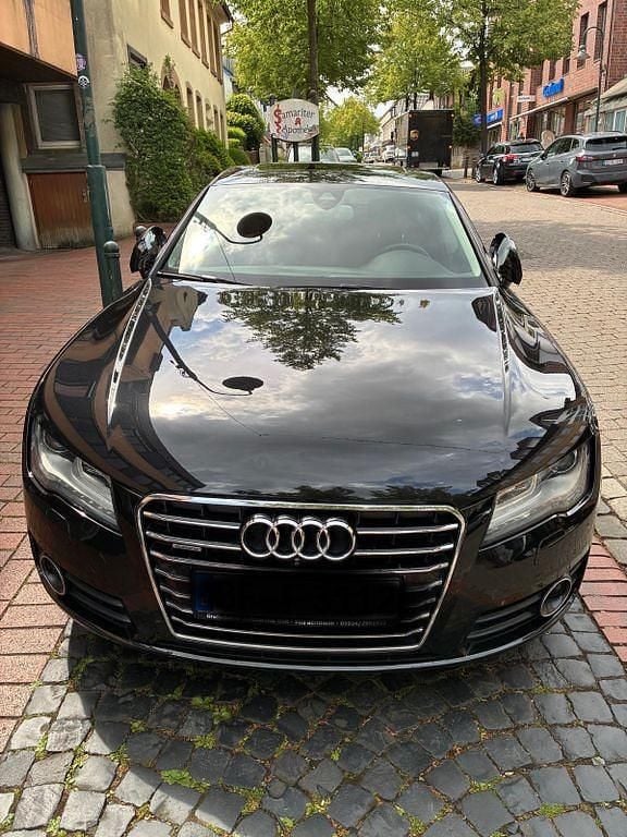 Schwarz Gebraucht 2012 Audi A7 Sportback Ambiente Kleinwagen | 14.200 € (Superpreis) - Bild 1/4