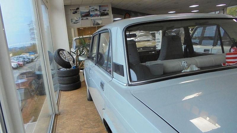 Gebraucht Lada 2107 75 PS (55 kW) 1990 Grau Limousine