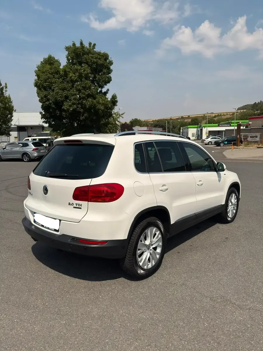 Gebraucht VW Tiguan Life 140 PS (102 kW) 2013 Weiß SUV