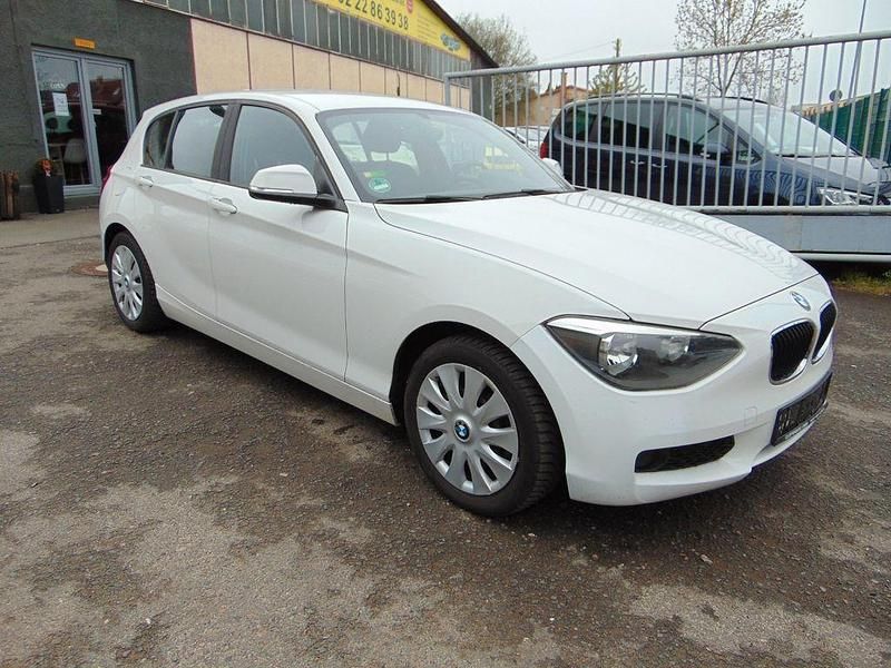 Gebraucht BMW 116 136 PS (100 kW) 2012 Weiß Kleinwagen