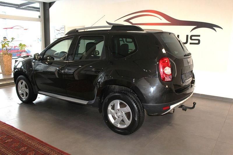 Gebraucht Dacia Duster Lauréate 105 PS (77 kW) 2010 Schwarz SUV