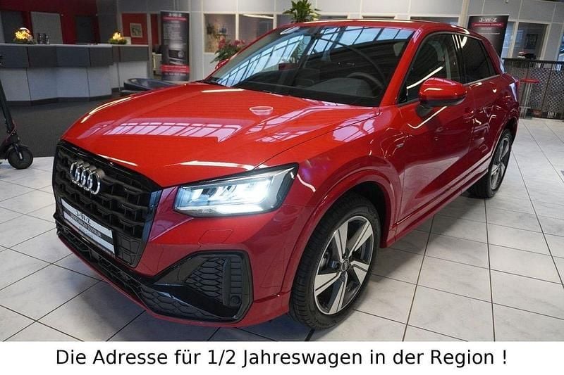 Rot Neu 2025 Audi Q2 S-Line SUV | 34.490 € (Superpreis) - Bild 1/4