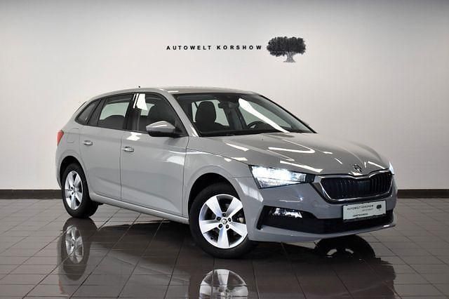 Grau Gebraucht 2023 Skoda Scala Ambition Kleinwagen | 16.500 € (Guter Preis) - Bild 1/3