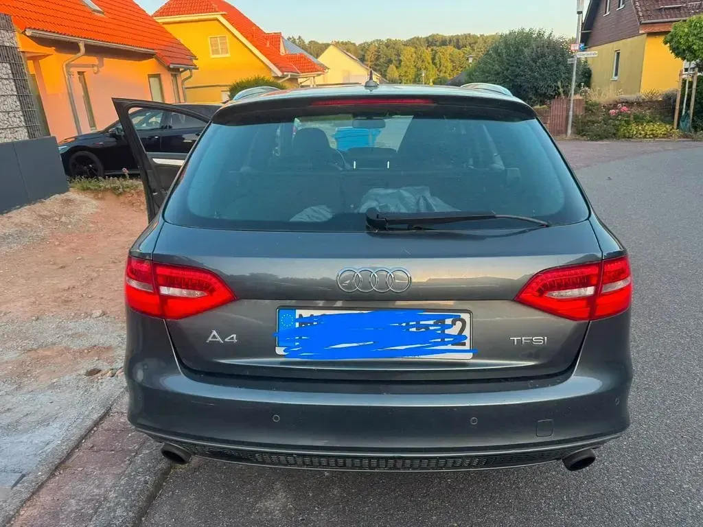 Gebraucht Audi A4 S-Line 170 PS (125 kW) 2013 Grau Kombi