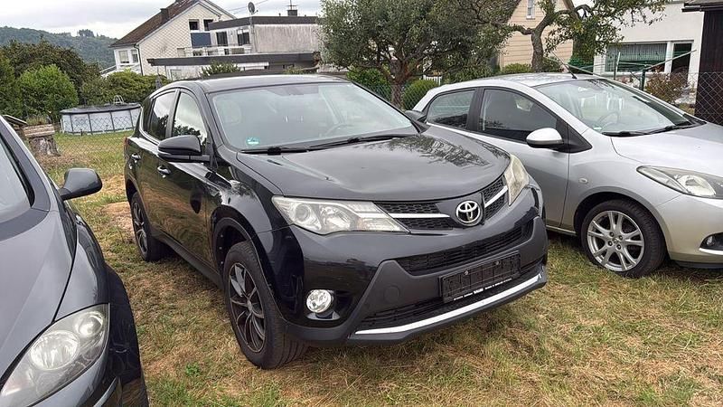 Schwarz Gebraucht 2014 Toyota RAV4 Edition SUV | 10.690 € (Fairer Preis) - Bild 1/4