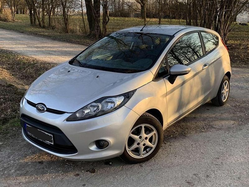 Gebraucht 2011 Ford Fiesta Trend Kleinwagen | 3.799 € (Fairer Preis) - Bild 1/4