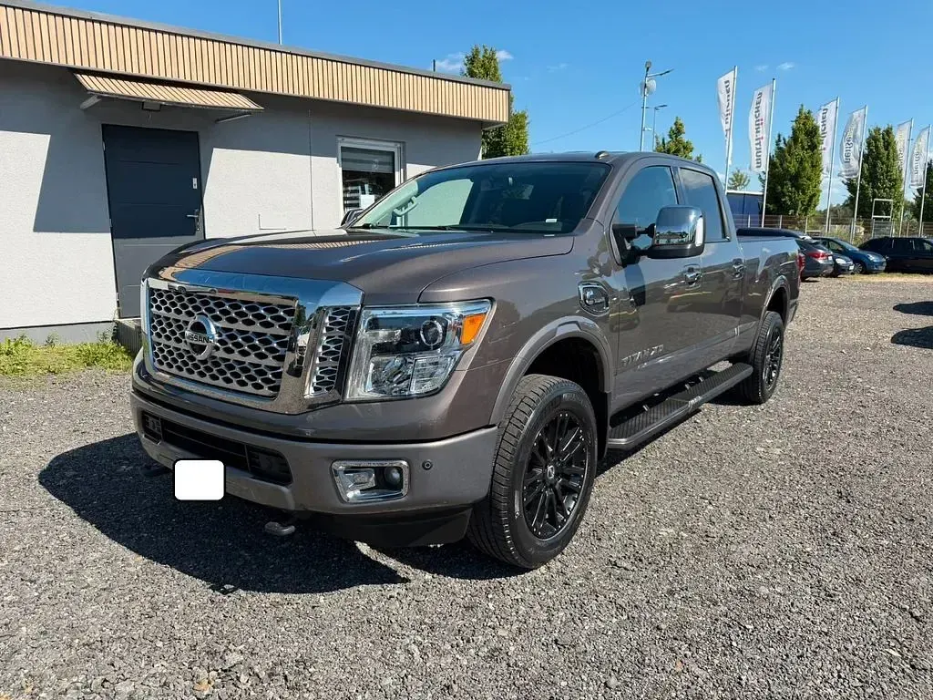Gebraucht Nissan Titan XD Platinum 299 PS (219 kW) 2017 Other Pickup