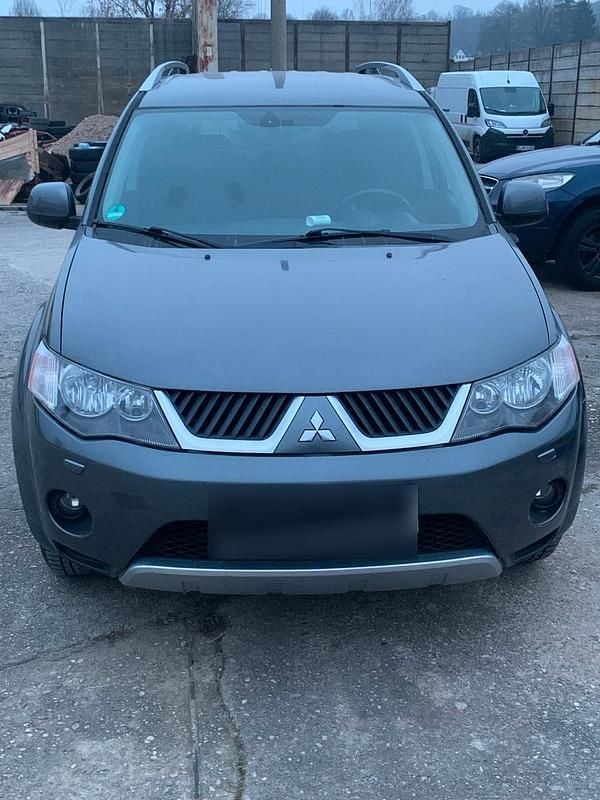 Gebraucht Mitsubishi Outlander 170 PS (125 kW) 2008 Grau SUV