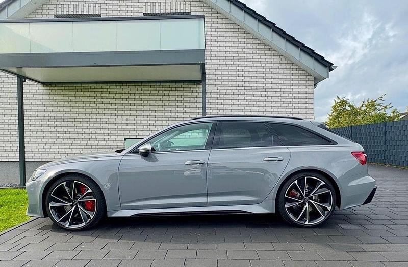 Gebraucht Audi RS6 Ambiente 600 PS (441 kW) 2023 Grau Kombi