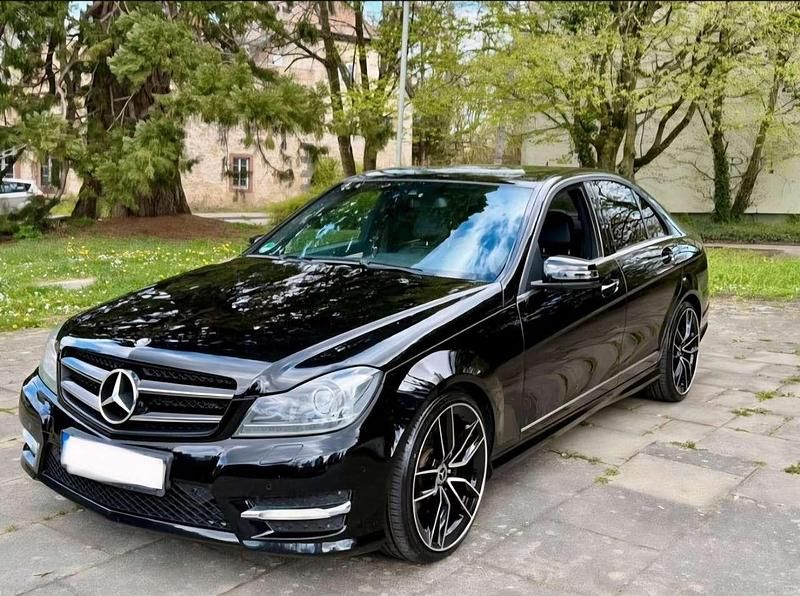 Gebraucht Mercedes C350 Elegance 265 PS (194 kW) 2012 Limousine