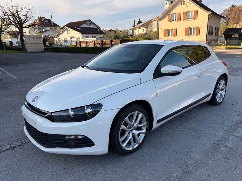 Usata VW Scirocco 122 CV (89 kW) 2009 Bianco Coupé