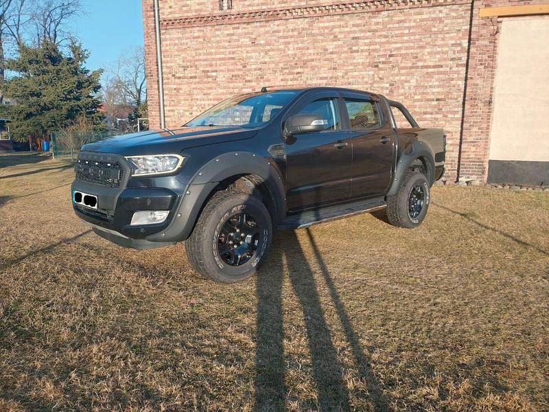 Gebraucht Ford Ranger Limited 200 PS (147 kW) 2017 Schwarz Pickup