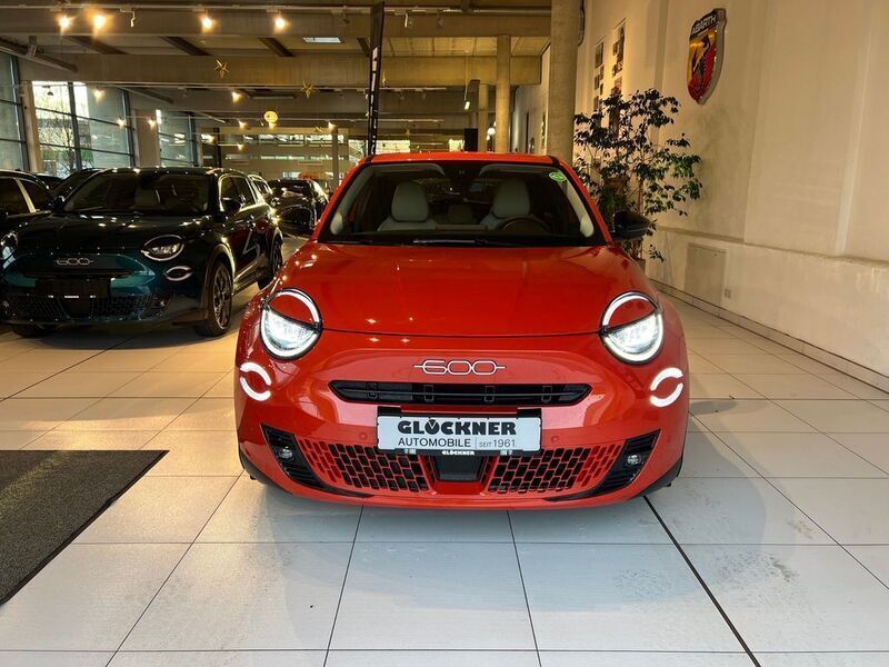 Gebraucht Fiat 600 La Prima 114 kW (156 PS) 2024 Orange Kombi