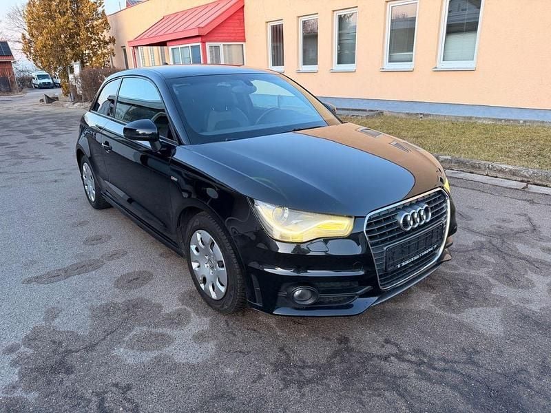 Gebraucht Audi A1 S-Line 185 PS (136 kW) 2011 Schwarz Kleinwagen