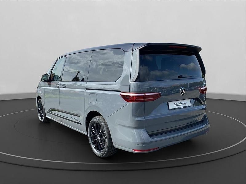 Neu VW Multivan Edition 150 PS (110 kW) 2026 Grau Van