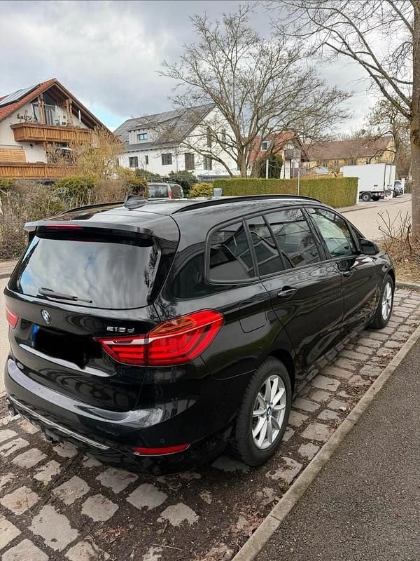Second-hand BMW 218 150 CP (110 kW) 2015 Negru Break