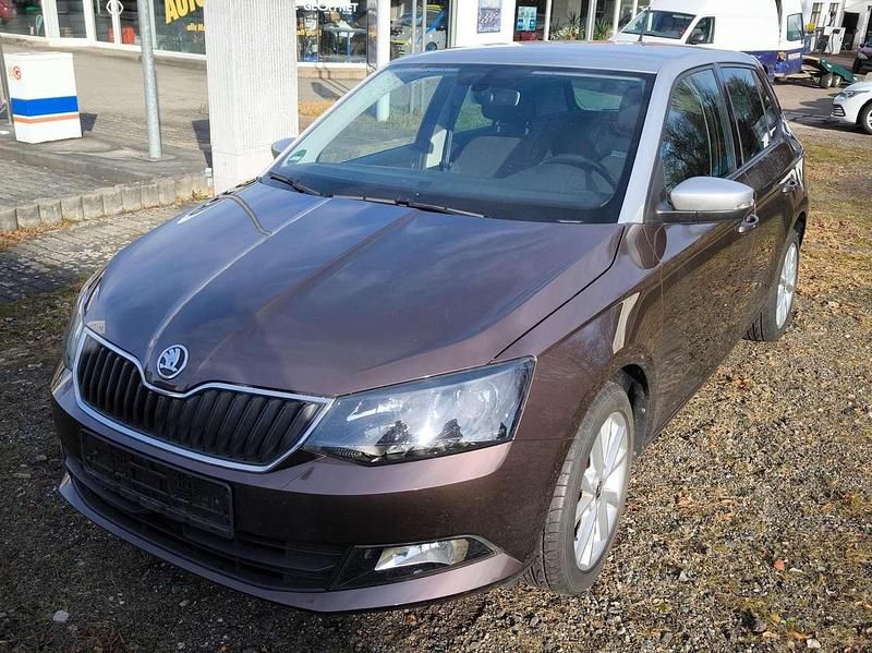 Gebraucht Skoda Fabia Style 110 PS (80 kW) 2015 Topazbraun metallic Kleinwagen