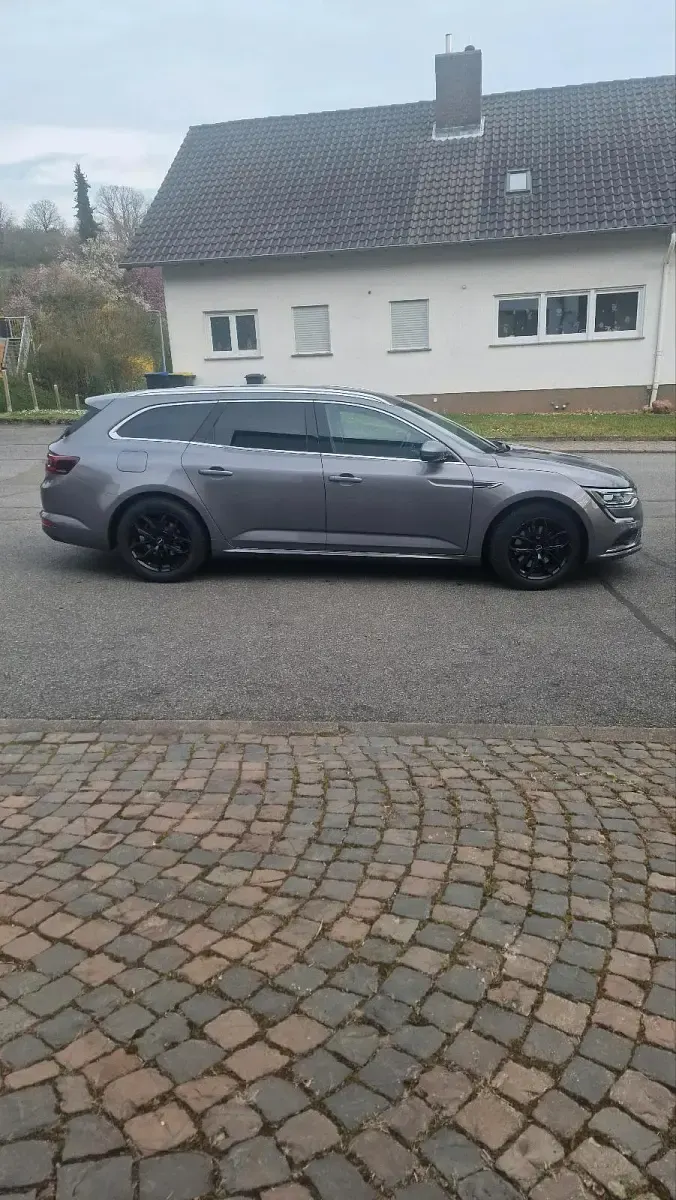 Gebraucht Renault Talisman GrandTour 160 PS (117 kW) 2019 Beige Kombi