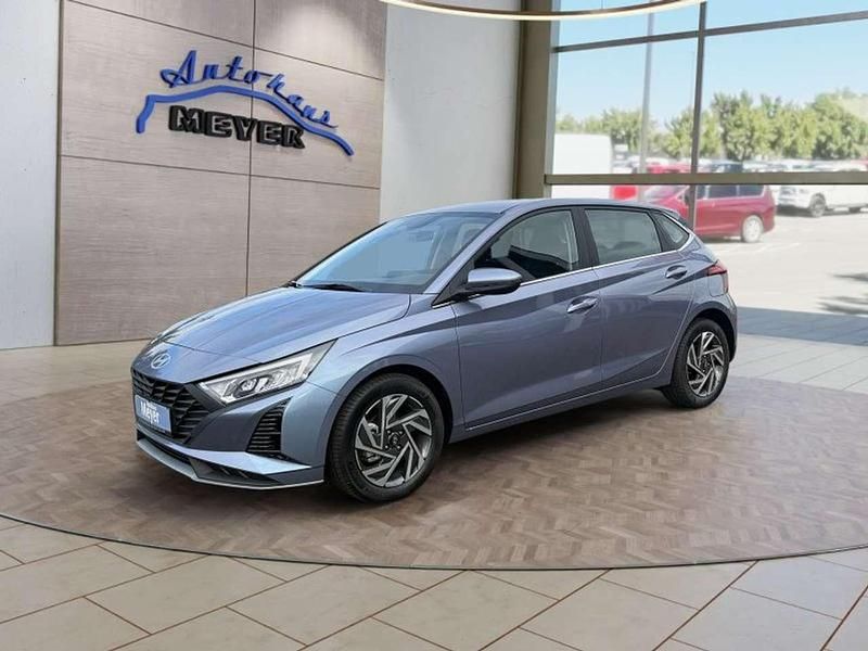 Meta blue Neu 2025 Hyundai i20 Kleinwagen | 18.810 € (Fairer Preis) - Bild 1/4