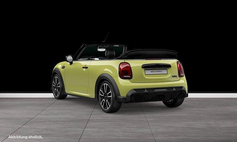 Gebraucht Mini Cooper S Cabriolet 178 PS (130 kW) 2023 Gelb Cabrio