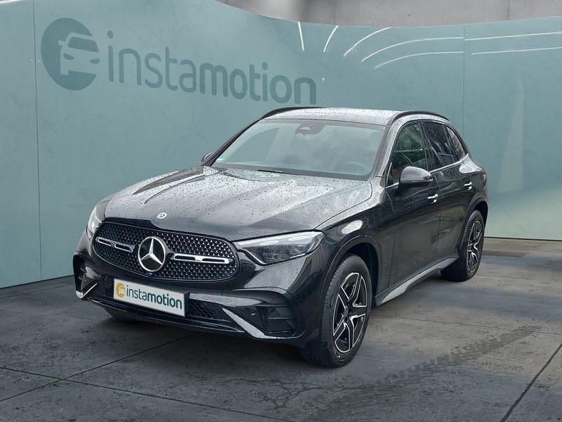 Schwarz Gebraucht 2024 Mercedes GLC300e SUV | 69.249 € - Bild 1/4