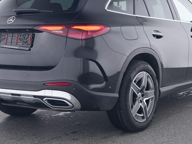 Gebraucht Mercedes GLC200 AMG 204 PS (150 kW) 2025 Schwarz SUV