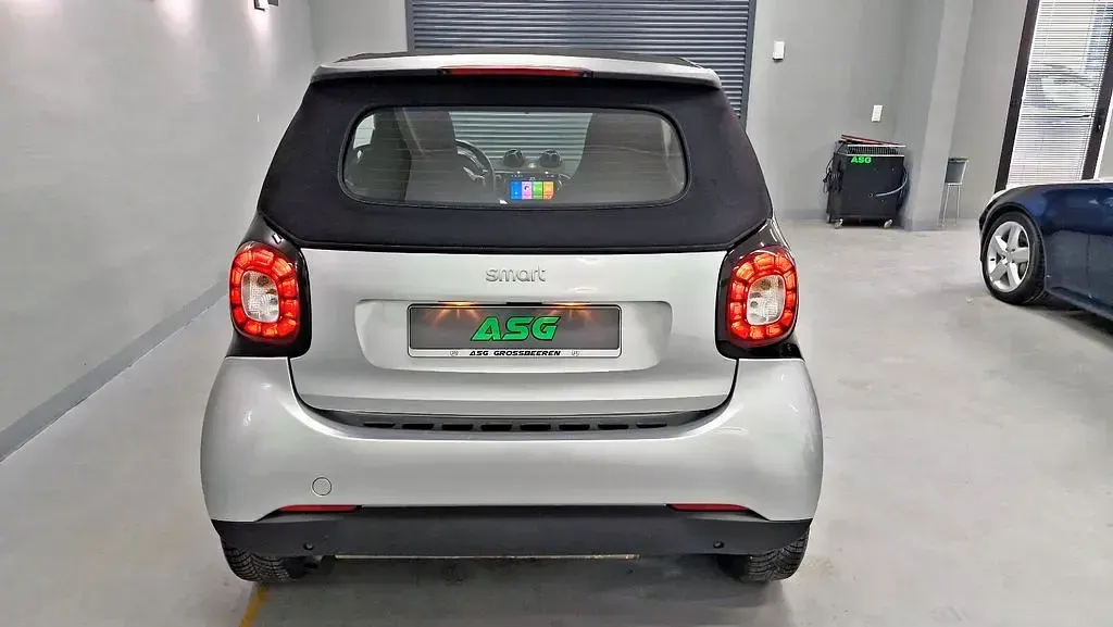 Gebraucht Smart ForTwo Cabrio Passion 90 PS (66 kW) 2019 Other Cabrio